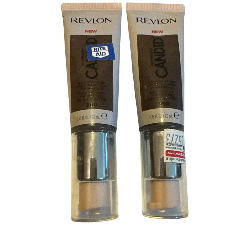 Revlon Candid Foundation - Espresso #560